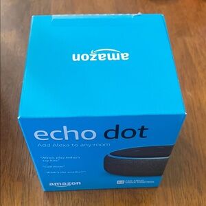 Amazon Echo Dot in Dark Grey/Black